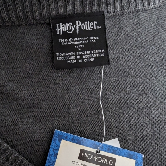 NWT Harry Potter Gryffindor Girls Cardigan - Picture 8 of 12